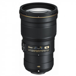 NIKON Objectif AF-S 300mm f/4 E PF ED VR Garanti 2 ans