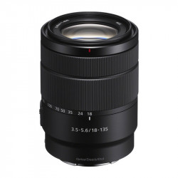 SONY Objectif SEL E 18-135 f/3.5-5.6 OSS Garanti 2 ans