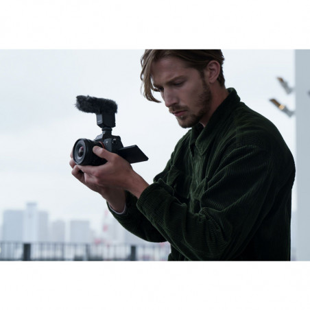 SONY Objectif SEL E PZ 10-20mm f/4 Garanti 2 ans