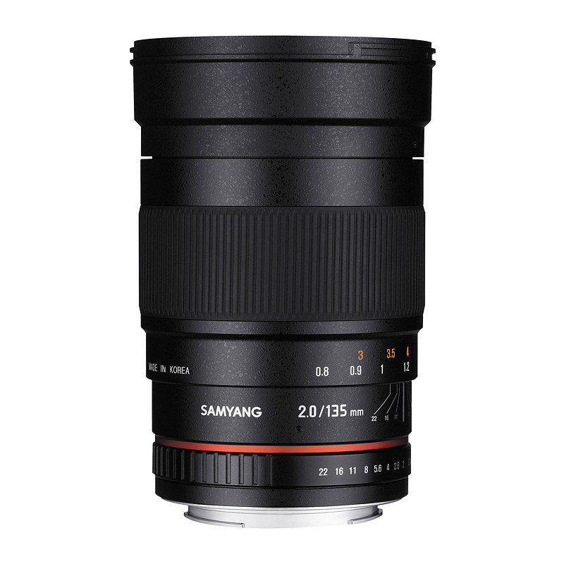 SAMYANG Objectif 135mm f/2 ED UMC compatible avec Canon Garanti 2 ans