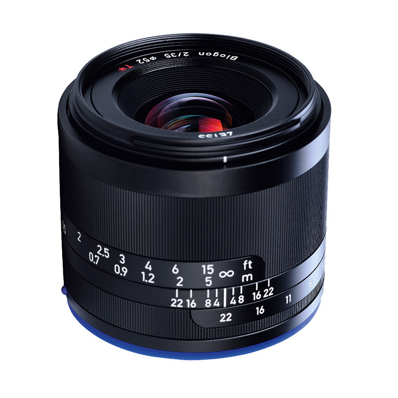 ZEISS Objectif LOXIA 35mm f/2 compatible avec Sony FE