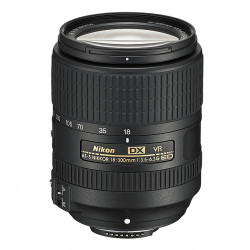 NIKON Objectif AF-S DX 18-300mm f/3.5-6.3G ED VR Garanti 2 ans