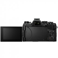 OM SYSTEM OM-5 NOIR + Objectif M.ZUIKO ED 12-40mm f/2.8 PRO Garanti 3 ans