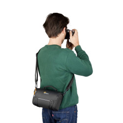 LOWEPRO Sac d'épaule Adventura SH 160 III Noir