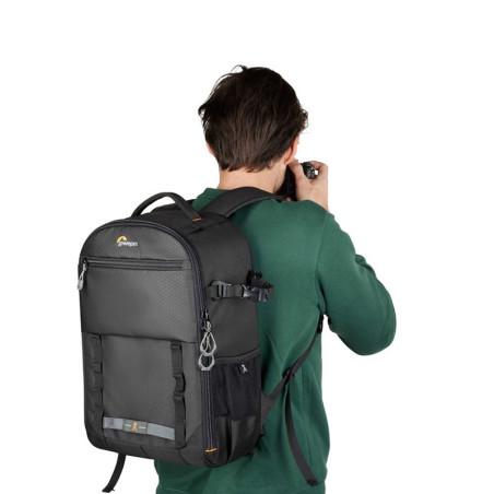 LOWEPRO Sac à dos Adventura BP 300 III Noir