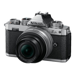 NIKON Hybride Z fc + Objectif Z 16-50mm f/3.5-6.3 VR Silver Garanti 3 ans