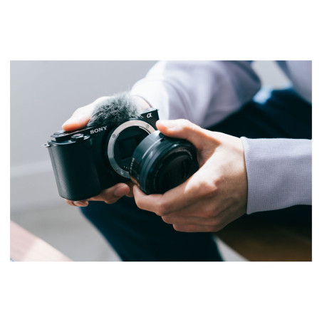 SONY Hybride ALPHA ZV-E10 NOIR + Objectif 18-135 f/3.5-5.6 OSS Garanti 3 ans