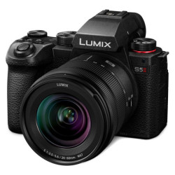 PANASONIC LUMIX S5 MARK II + Objectif 20-60 Garanti 3 ans