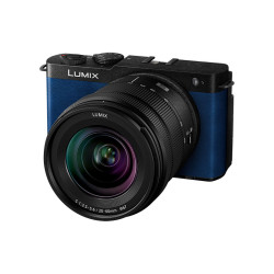 PANASONIC Lumix S9 Bleu + 20-60mm f/3.5-5.6 Garanti 3 ans