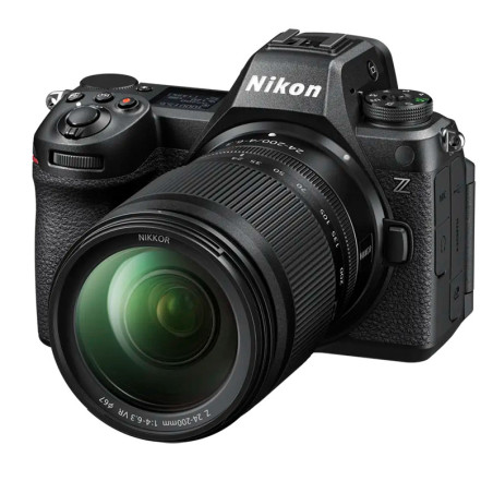 NIKON Z6 III + Objectif Z 24-200mm f/4-6.3 S Garanti 3 ans