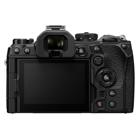 OM SYSTEM OM-1 II + Objectif 12-200 Garanti 3 ans