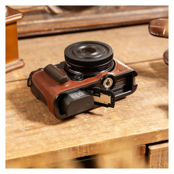 SMALLRIG 4703 Lether Half case for Panasonic Lumix S9