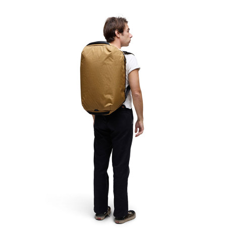 PEAK DESIGN Travel Duffel 35L Coyote