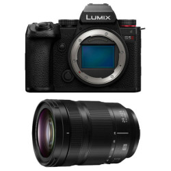 PANASONIC Lumix S5 Mark II + 24-105 Garanti 3 ans