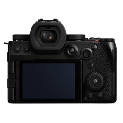 PANASONIC Lumix S5 MARK II X + SIGMA Objectif 24-70mm f/2.8 DG DN II Art Garanti 3 ans