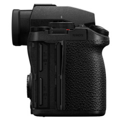 PANASONIC Lumix S5 MARK II X + SIGMA Objectif 24-70mm f/2.8 DG DN II Art Garanti 3 ans