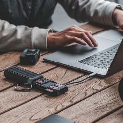 PGYTECH Étui Lecteur de Cartes haute vitesse SD Createmate Noir