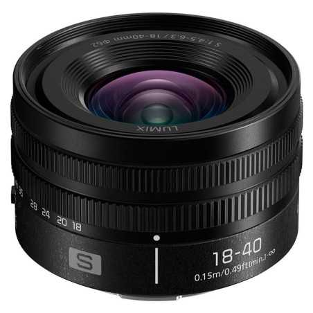 PANASONIC Objectif Lumix S 18-40mm f/4.5-6.3 Garanti 2 ans 