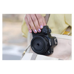 CANON Objectif RF 28mm f/2.8 STM Pancake Garanti 2 ans