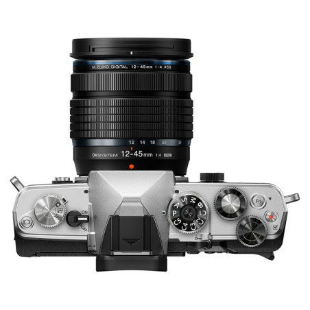 OM SYSTEM OM-3 + ED 12-45 f/4 PRO Garanti 3 ans