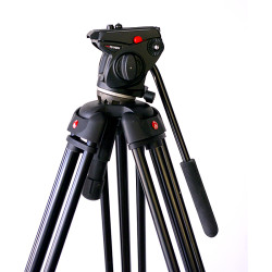 Occasion MANFROTTO Trépied 547B +ROTULE 701HDV + COLONNE CENTRALE BOL