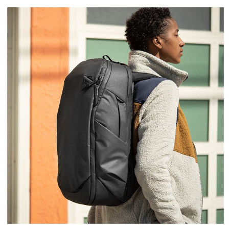 PEAK DESIGN Travel backpack 30L v2 - black BTR-30-BK-2