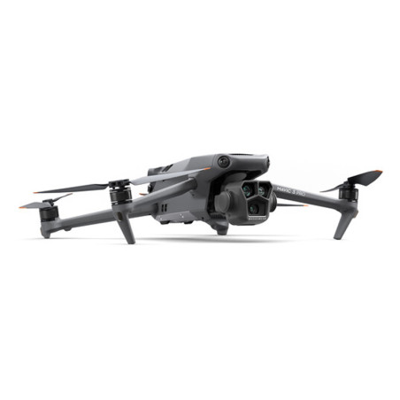Occasion DJI Drone Mavic 3 Pro Fly More Combo avec DJI RC + 3 BATTERIES