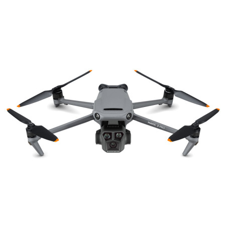 Occasion DJI Drone Mavic 3 Pro Fly More Combo avec DJI RC + 3 BATTERIES