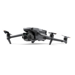 Occasion DJI Drone Mavic 3 Pro Fly More Combo avec DJI RC + 3 BATTERIES