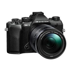 OM SYSTEM OM-5 II Noir + ED 14-150 f/4-5.6 Garanti 3 ans