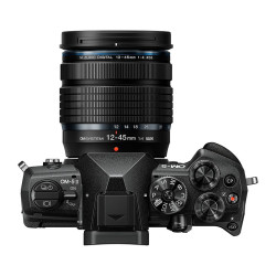 OM SYSTEM OM-5 II Noir + ED 12-45 f/4 PRO Garanti 3 ans