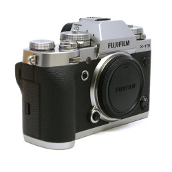 OCCASION  FUJIFILM XT3 SILVER + HAND GRIP 