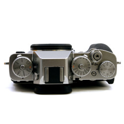 OCCASION  FUJIFILM XT3 SILVER + HAND GRIP 