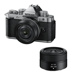 NIKON Zf Silver + Objectif NIKKOR Z 40mm f/2 SE + Z 28mm f/2.8 Garanti 3 ans