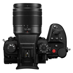 PANASONIC LUMIX GH7 Noir + Objectif G 12-60mm f/3.5-5.6 + G 25mm f/1.7 Garanti 3 ans