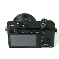 Occasion SONY ALPHA 6000 + Objectif 16-50mm PZ f/3-5.5-6