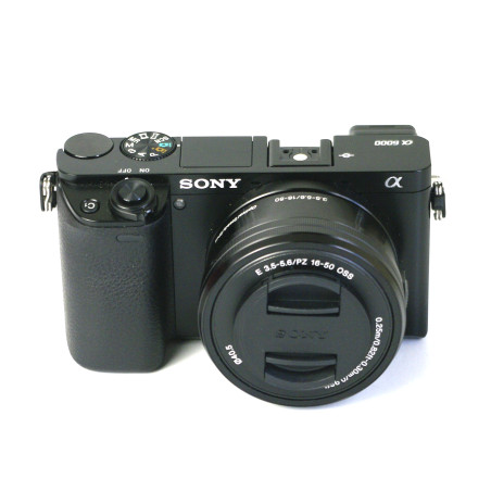 Occasion SONY ALPHA 6000 + Objectif 16-50mm PZ f/3-5.5-6