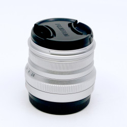 Occasion FUJIFILM XF 16mm f/2.8 R WR SILVER