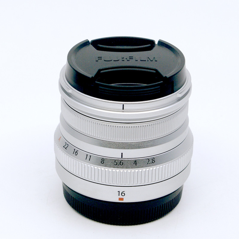 Occasion FUJIFILM XF 16mm f/2.8 R WR SILVER