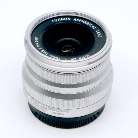 Occasion FUJIFILM XF 16mm f/2.8 R WR SILVER