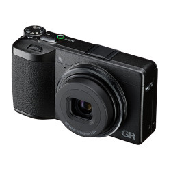 RICOH Compact expert GR IV HDF Garanti 2 ans