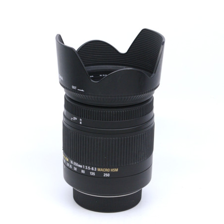 Occasion SIGMA 18-250mm f/3.5-6.3 DC OS HSM NiKON