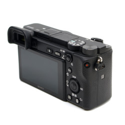 Occasion SONY ALPHA 6400 + PZ 16-50mm f3.5-5.6 OSS