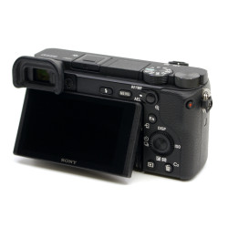 Occasion SONY ALPHA 6400 + PZ 16-50mm f3.5-5.6 OSS