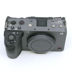 Occasion SONY FX3 Boîtier Cinéma Plein Format + SMALLRIG Cage pour SONY FX3