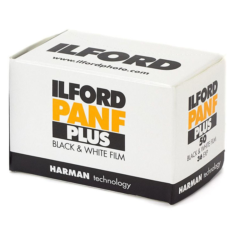 Pellicola Ilford PAN 100 35mm 36 Pose – Bianco E Nero – Scadenza 06/2029