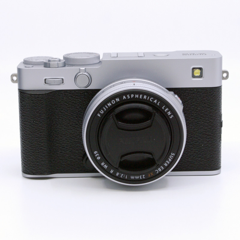 Occasion FUJIFILM X-E5 SILVER + XF 23mm f/2.8 R WR Reconditionné