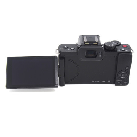 Occasion PANASONIC LUMIX  DC-G100 + 12-32 F/3.5-5.6