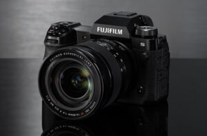 Lire la suite à propos de l’article Fuji X-H2S – Pour des photos et des vidéos époustouflantes