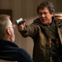 Photo Chris Raphael - Actor threatens a man with a gun pointed in his face